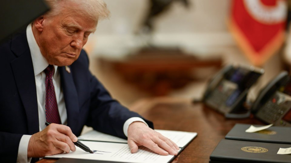 Внезапно: Трамп сообщил, что едет в пятницу в Россию